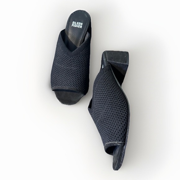 EILEEN FISHER FAVE STRETCH BLACK FABRIC BLOCK HEEL SANDALS SIZE 6M -EUC - Picture 1 of 10